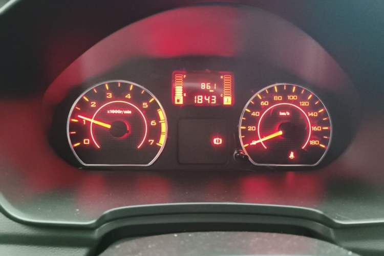 Used Wuling Hongguang V 2022 1.5L Jingqu Edition Electric-Assist LAR Instrument Cluster