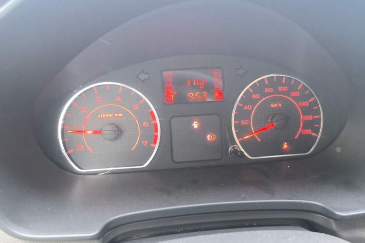 Used Wuling Hongguang V 2022 1.5L Jingqu Version Hydraulic Power Steering LAR Instrument Cluster