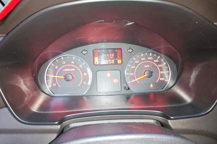 Used Wuling Hongguang V 2022 1.5L Jingqu Edition Electric-Assist LAR Instrument Cluster