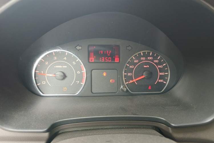 Used Wuling Hongguang V 2022 1.5L Jingqu Edition Electric-Assist LAR Instrument Cluster