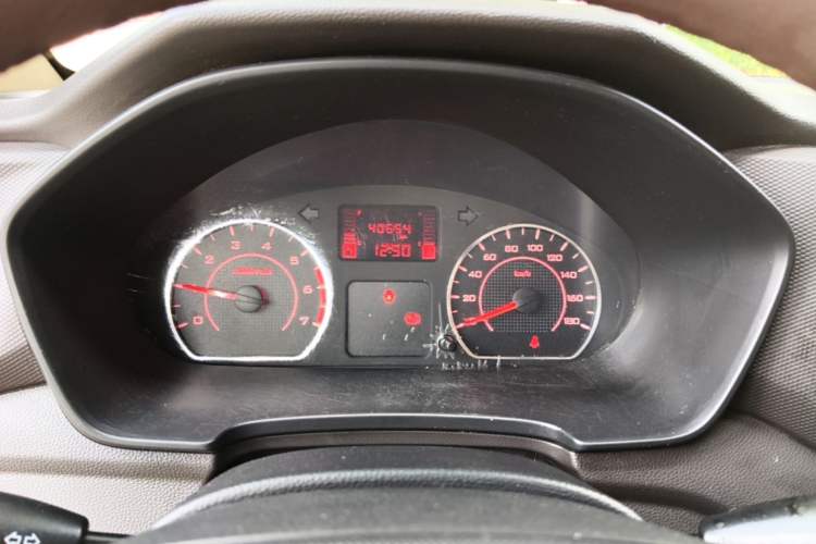 Used Wuling Hongguang V 2022 1.5L Enjoy Edition Electric-Powered LAR Instrument Cluster