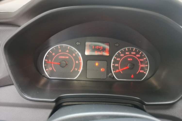 Used Wuling Hongguang V 2022 1.5L Jingqu Edition Electric-Assist LAR Instrument Cluster