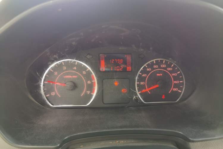 Used Wuling Hongguang V 2022 1.5L Jingqu Edition Electric-Assist LAR Instrument Cluster