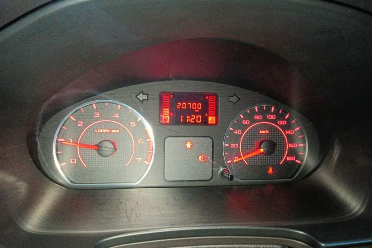 Used Wuling Hongguang V 2022 1.5L Jingqu Edition Electric-Assist LAR Instrument Cluster