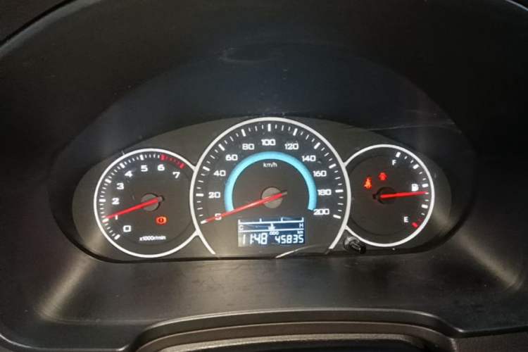 Used Wuling Hongguang V 2022 1.5L Enjoy Edition Electric-Powered LAR Instrument Cluster