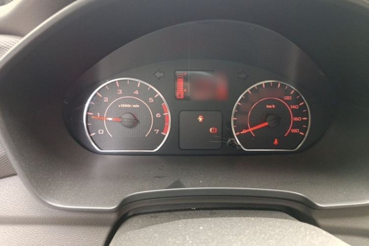 Used Wuling Hongguang V 2022 1.5L Jingqu Edition Electric-Assist LAR Interior 1