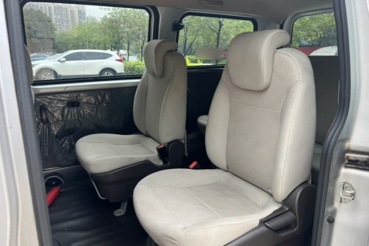 Used Wuling Hongguang V 2022 1.5L Enjoy Edition Electric-Powered LAR Interior 3