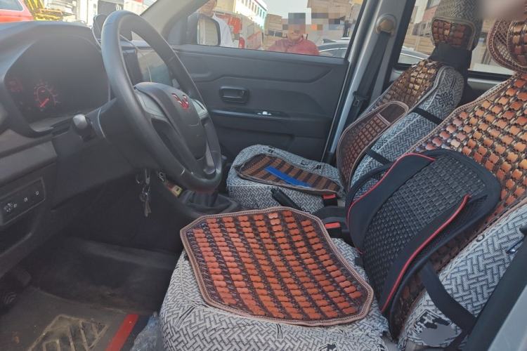 Used Wuling Hongguang V 2022 1.5L Jingqu Edition Electric-Assist LAR Left Front Seat