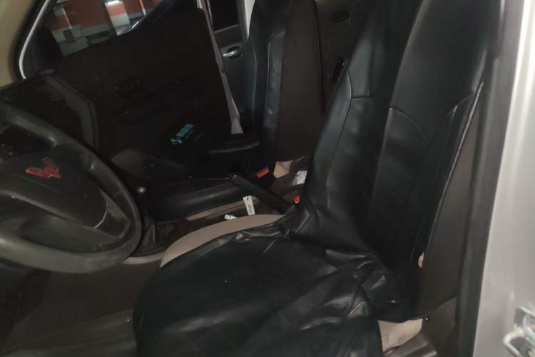 Used Wuling Hongguang V 2022 1.5L Jingqu Edition Electric-Assist LAR Left Front Seat