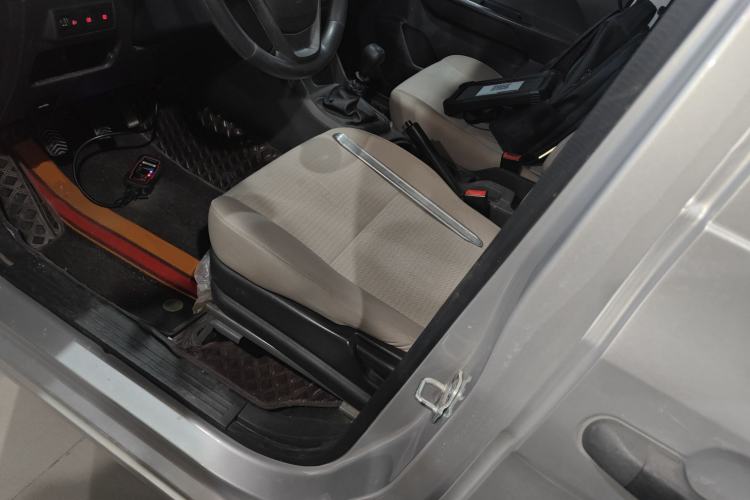 Used Wuling Hongguang V 2022 1.5L Jingqu Version Hydraulic Power Steering LAR Left Front Seat