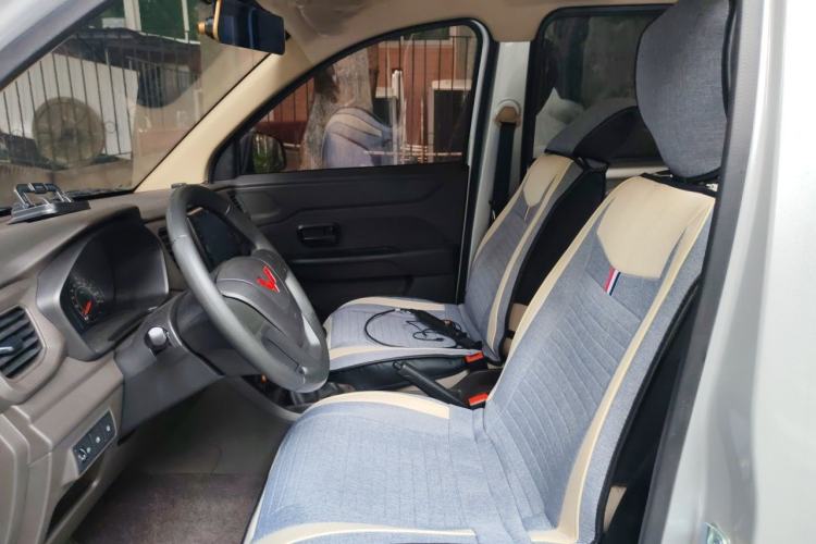 Used Wuling Hongguang V 2022 1.5L Jingqu Version Hydraulic Power Steering LAR Left Front Seat