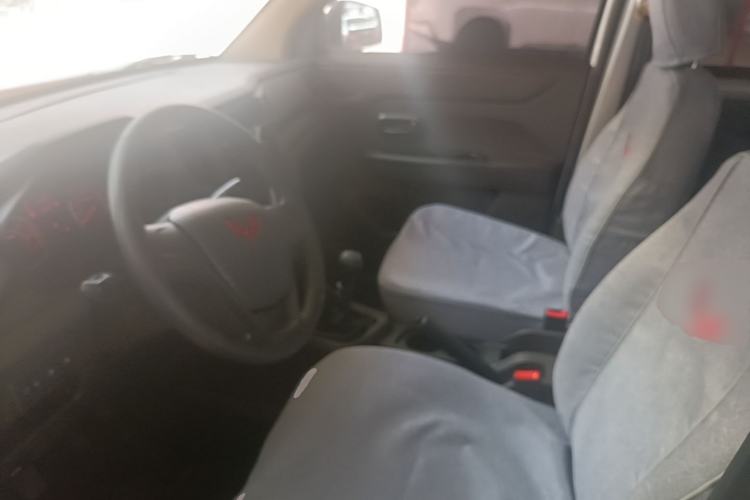 Used Wuling Hongguang V 2022 1.5L Jingqu Edition Electric-Assist LAR Left Front Seat