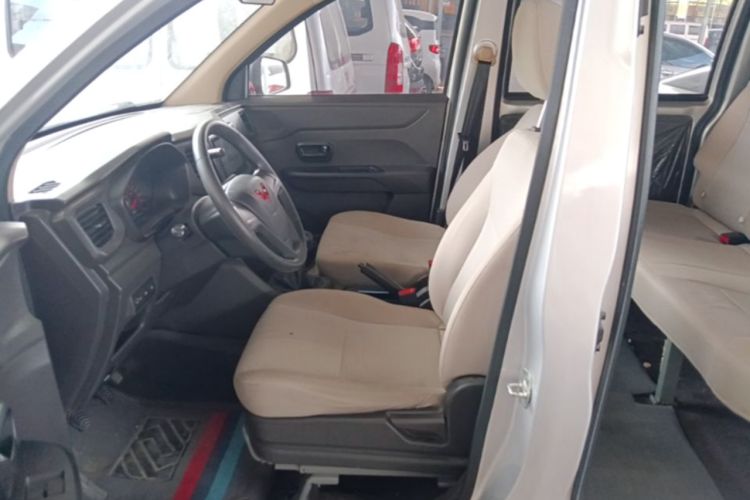 Used Wuling Hongguang V 2022 1.5L Jingqu Version Hydraulic Power Steering LAR Left Front Seat