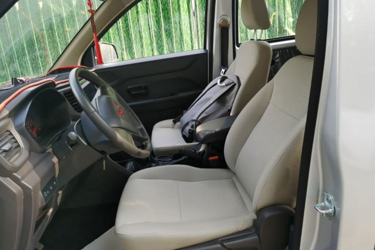 Used Wuling Hongguang V 2022 1.5L Jingqu Version Hydraulic Power Steering LAR Left Front Seat