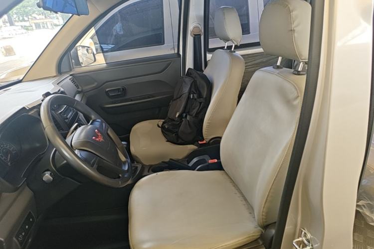 Used Wuling Hongguang V 2022 1.5L Jingqu Edition Electric-Assist LAR Left Front Seat