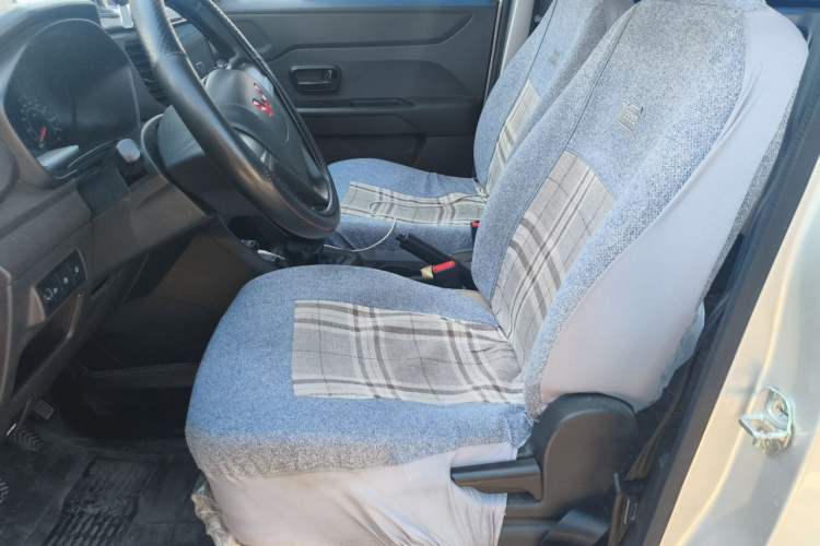 Used Wuling Hongguang V 2022 1.5L Jingqu Version Hydraulic Power Steering LAR Left Front Seat