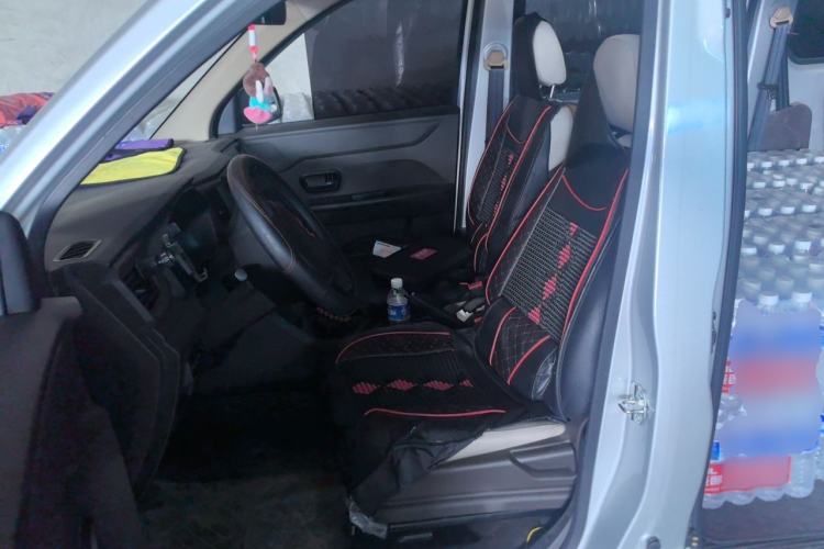 Used Wuling Hongguang V 2022 1.5L Jingqu Edition Electric-Assist LAR Left Front Seat