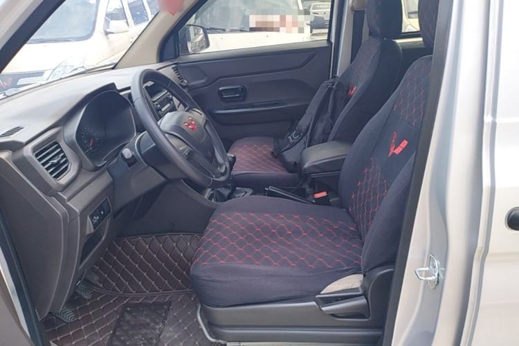 Used Wuling Hongguang V 2022 1.5L Jingqu Edition Electric-Assist LAR Left Front Seat