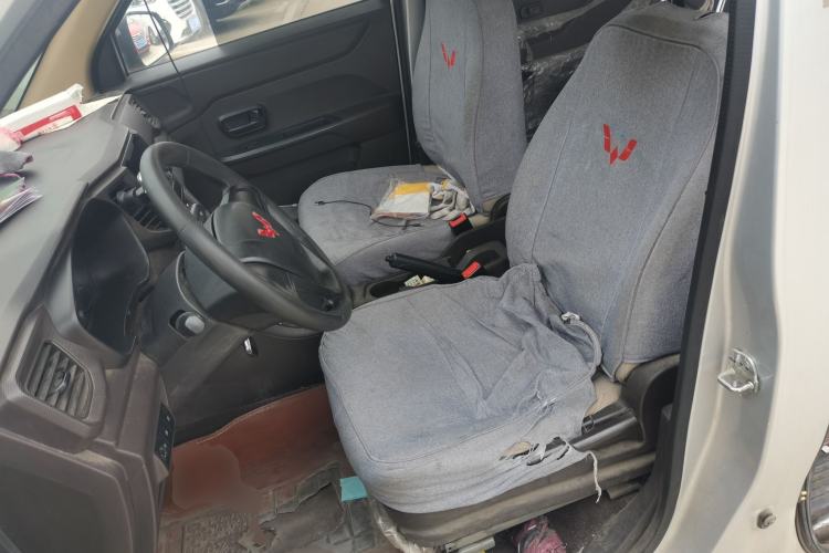 Used Wuling Hongguang V 2022 1.5L Jingqu Version Hydraulic Power Steering LAR Left Front Seat
