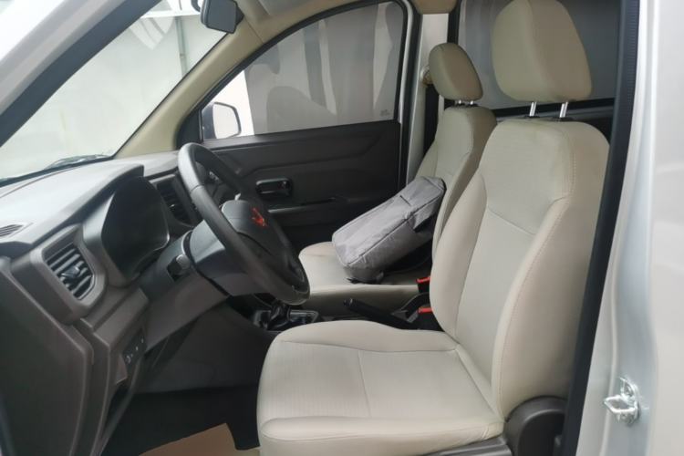 Used Wuling Hongguang V 2022 1.5L Jingqu Edition Electric-Assist LAR Left Front Seat