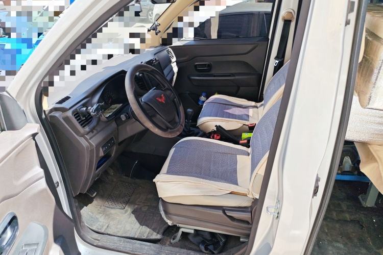 Used Wuling Hongguang V 2022 1.5L Jingqu Edition Electric-Assist LAR Left Front Seat