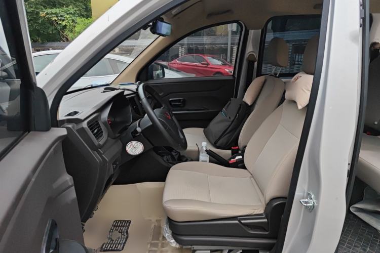 Used Wuling Hongguang V 2022 1.5L Jingqu Edition Electric-Assist LAR Left Front Seat