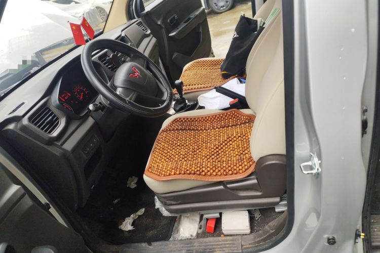 Used Wuling Hongguang V 2022 1.5L Jingqu Version Hydraulic Power Steering LAR Left Front Seat