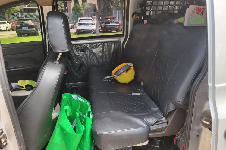 Used Wuling Hongguang V 2022 1.5L Jingqu Edition Electric-Assist LAR Left Rear Seat