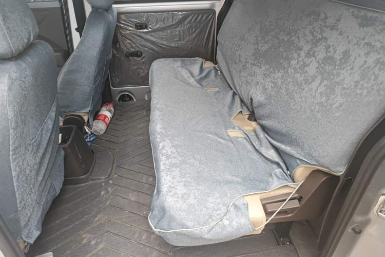 Used Wuling Hongguang V 2022 1.5L Jingqu Edition Electric-Assist LAR Left Rear Seat