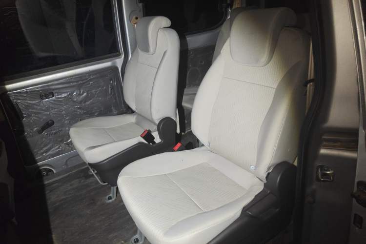 Used Wuling Hongguang V 2022 1.5L Enjoy Edition Electric-Powered LAR Left Rear Seat
