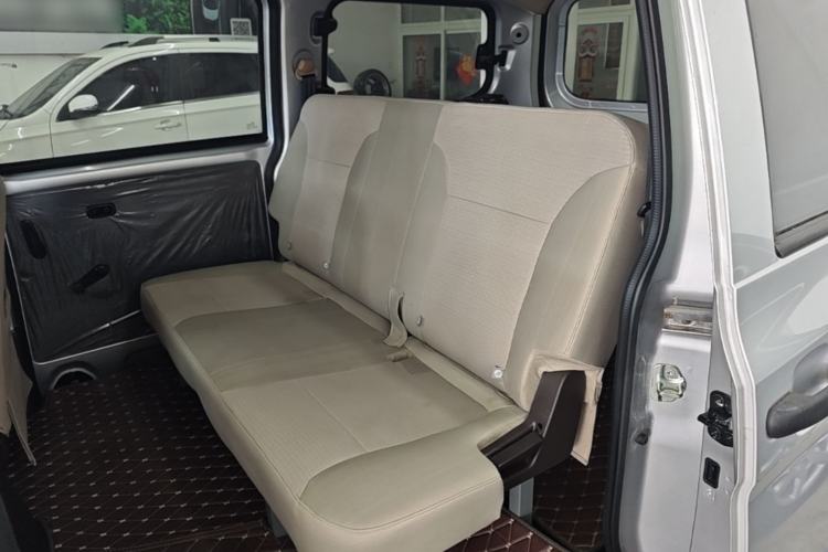Used Wuling Hongguang V 2022 1.5L Jingqu Version Hydraulic Power Steering LAR Left Rear Seat