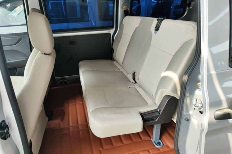 Used Wuling Hongguang V 2022 1.5L Jingqu Edition Electric-Assist LAR Left Rear Seat