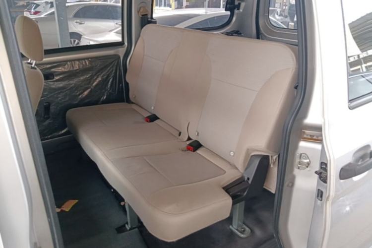 Used Wuling Hongguang V 2022 1.5L Jingqu Version Hydraulic Power Steering LAR Left Rear Seat
