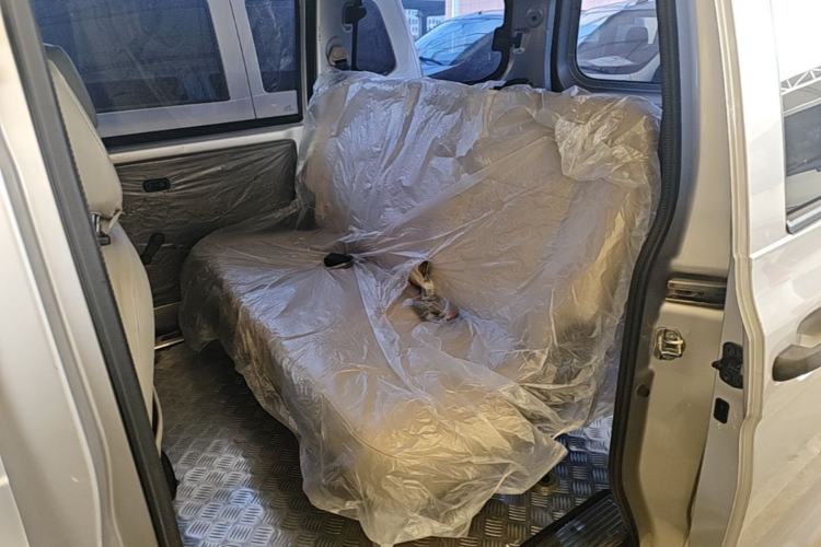 Used Wuling Hongguang V 2022 1.5L Jingqu Edition Electric-Assist LAR Left Rear Seat