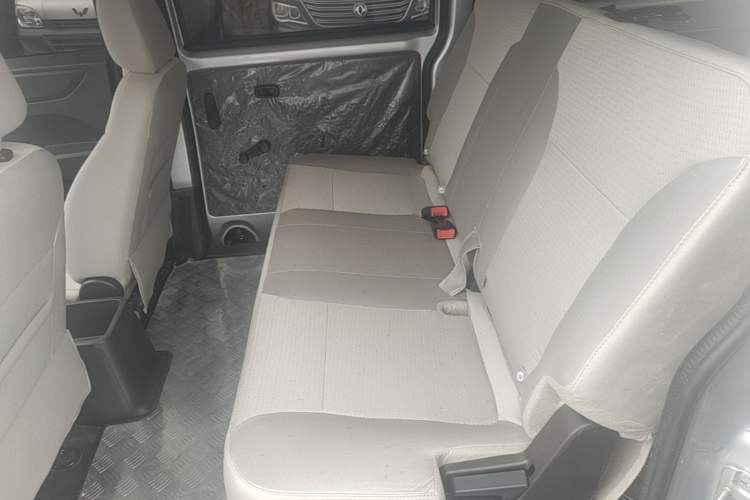 Used Wuling Hongguang V 2022 1.5L Jingqu Edition Electric-Assist LAR Left Rear Seat