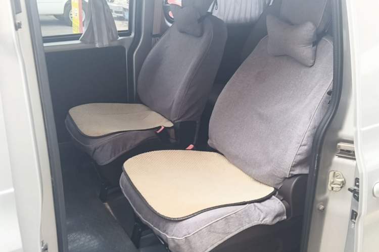 Used Wuling Hongguang V 2022 1.5L Enjoy Edition Electric-Powered LAR Left Rear Seat