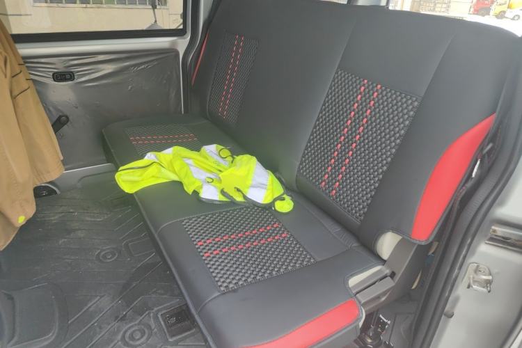 Used Wuling Hongguang V 2022 1.5L Jingqu Edition Electric-Assist LAR Left Rear Seat