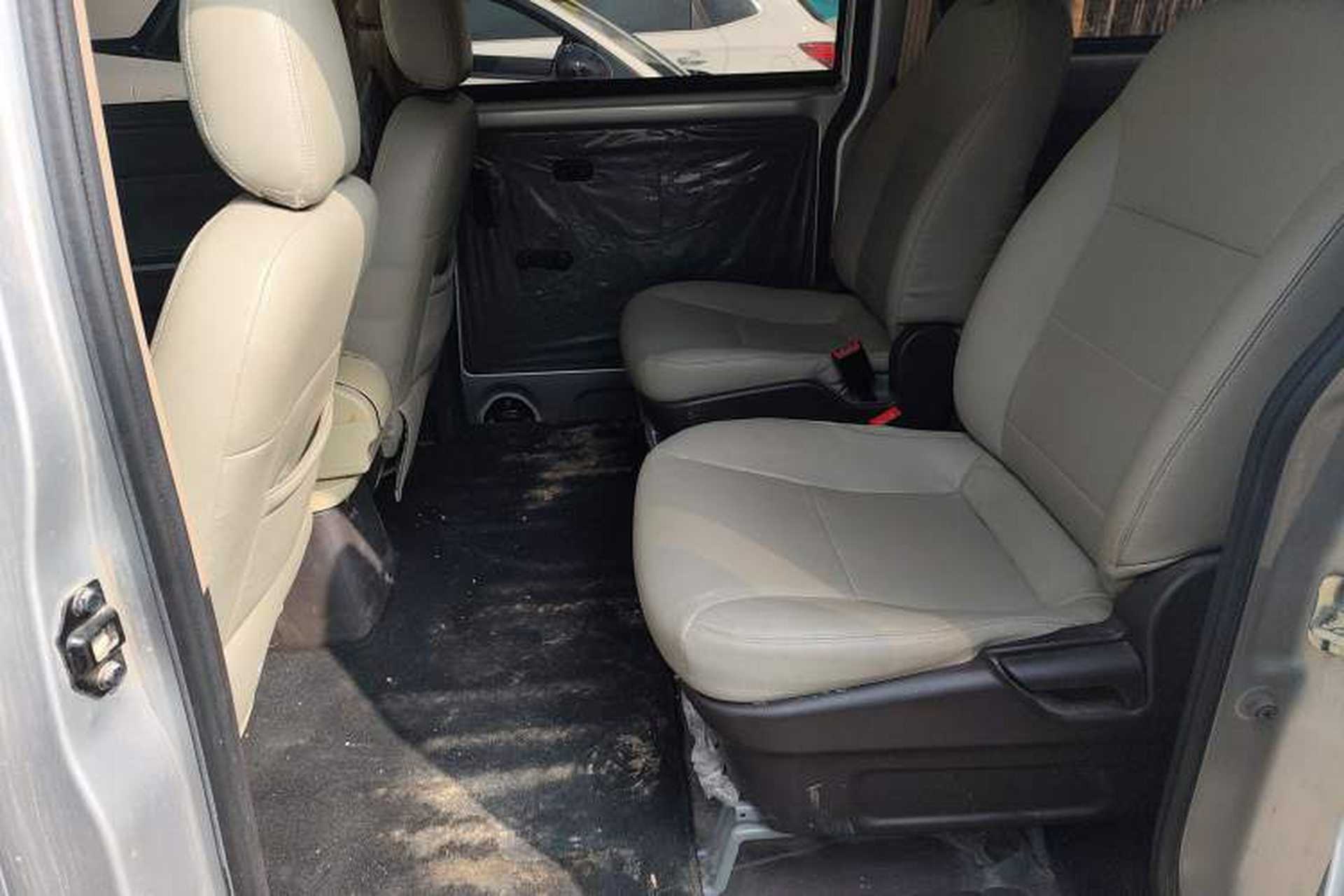 Used Wuling Hongguang V 2022 1.5L Jingqu Version Hydraulic Power Steering LAR Left Rear Seat