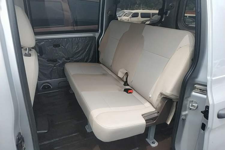 Used Wuling Hongguang V 2022 1.5L Jingqu Edition Electric-Assist LAR Left Rear Seat