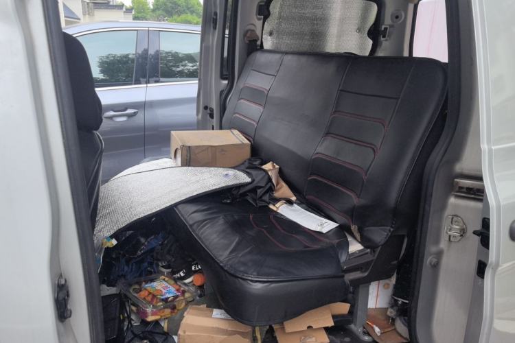 Used Wuling Hongguang V 2022 1.5L Jingqu Version Hydraulic Power Steering LAR Left Rear Seat