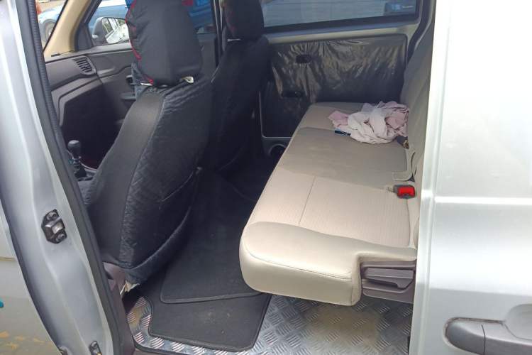 Used Wuling Hongguang V 2022 1.5L Jingqu Edition Electric-Assist LAR Left Rear Seat