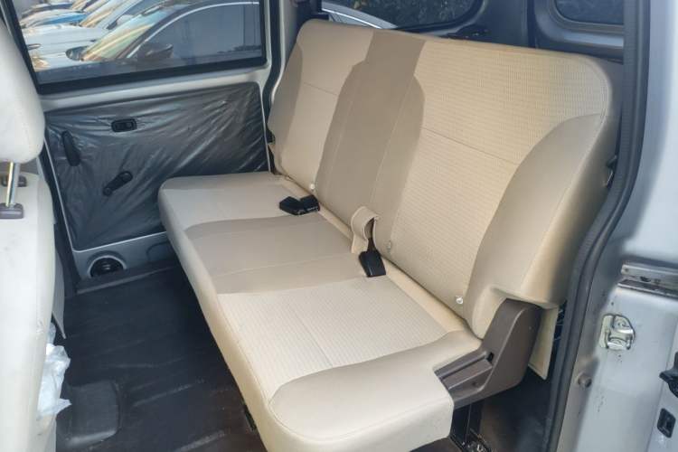 Used Wuling Hongguang V 2022 1.5L Jingqu Edition Electric-Assist LAR Left Rear Seat