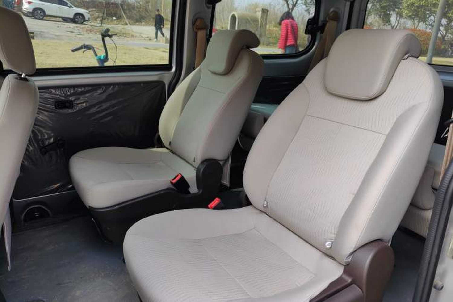 Used Wuling Hongguang V 2022 1.5L Enjoy Edition Electric-Powered LAR Left Rear Seat