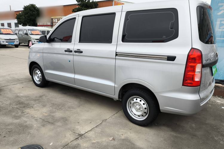 Used Wuling Hongguang V 2022 1.5L Jingqu Edition Electric-Assist LAR Left Side