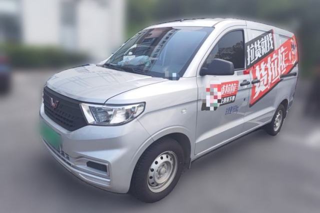 Used Wuling Hongguang V 2022 1.5L Jingqu Edition Enclosed-Window Vehicle with Hydraulic Power Steering LAR