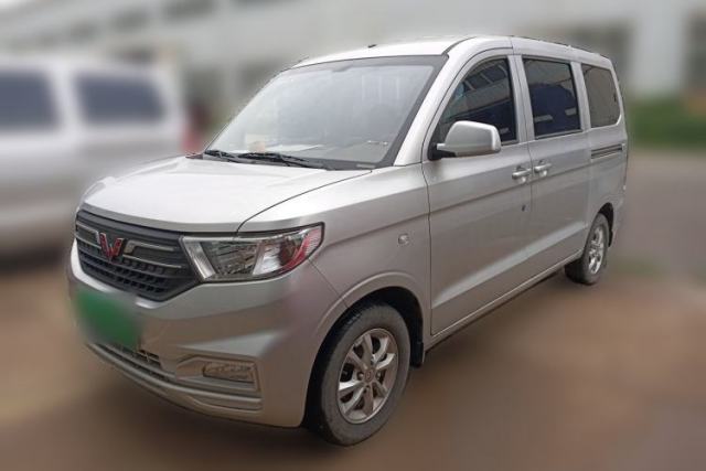 Used Wuling Hongguang V 2022 1.5L Jingqu Edition Electric-Assist LAR