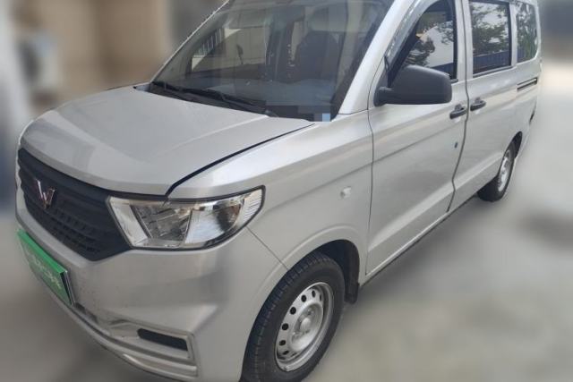 Wuling Hongguang V 2022 1.5L Jingqu Edition Electric-Assist LAR usado