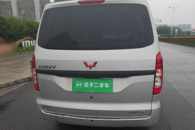 Used Wuling Hongguang V 2022 1.5L Jingqu Edition Electric-Assist LAR Rear
