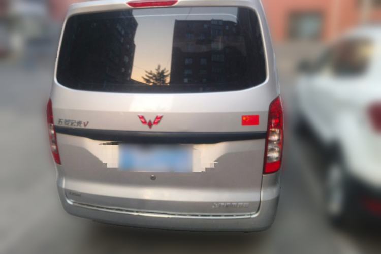 Used Wuling Hongguang V 2022 1.5L Jingqu Edition Electric-Assist LAR Rear