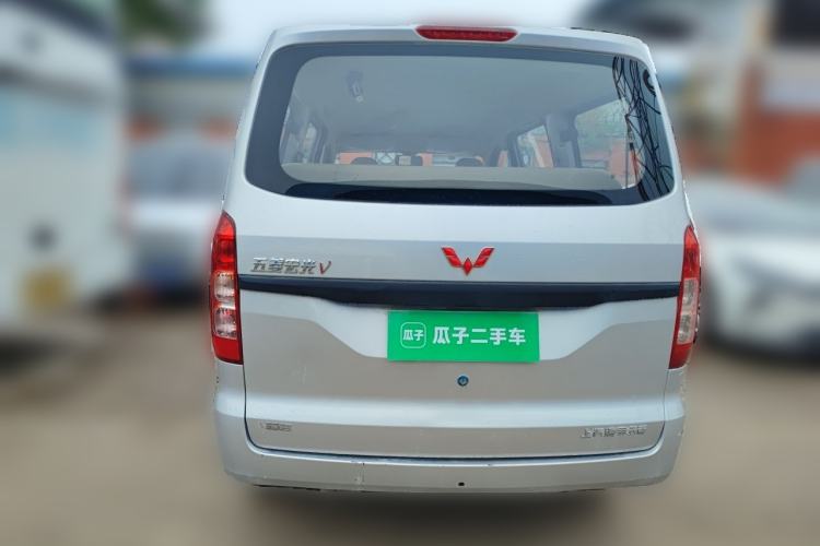 Used Wuling Hongguang V 2022 1.5L Jingqu Version Hydraulic Power Steering LAR Rear